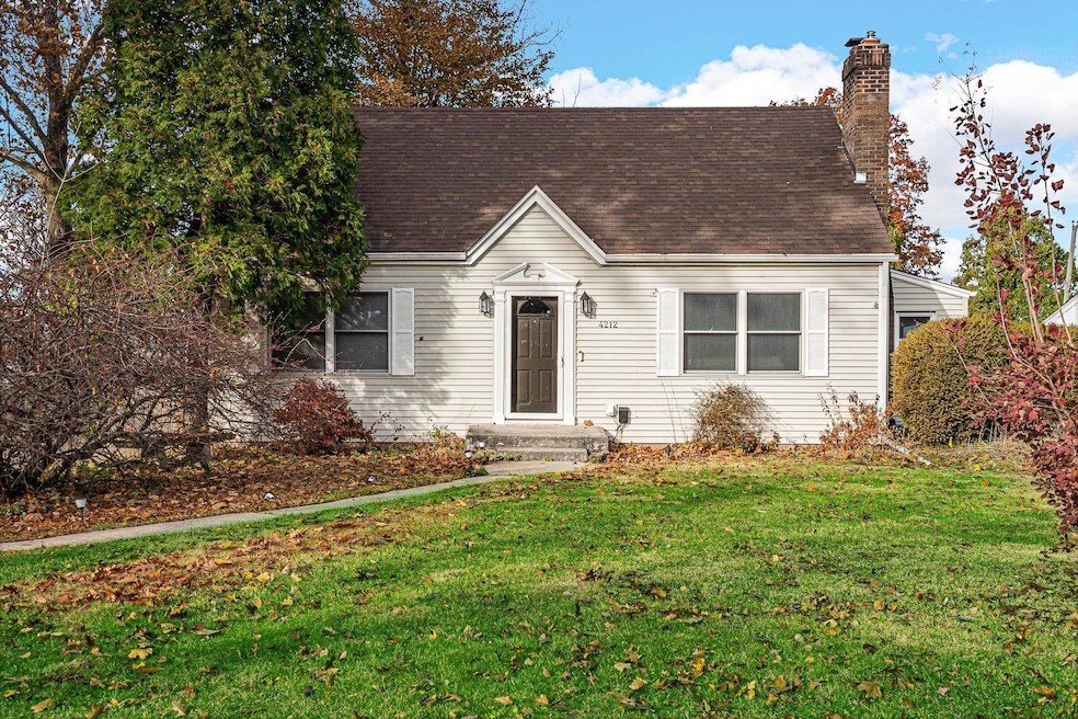 4212 Pinecrest Rd, Rockford, IL 61107 - photo 1