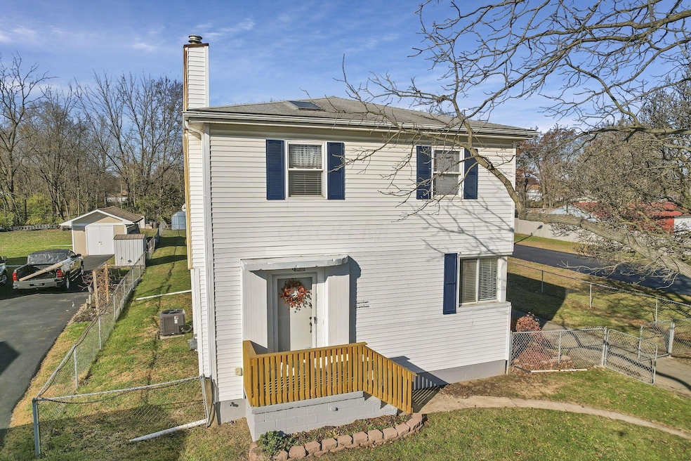 1417 Brown Rd, Columbus, OH 43223 - photo 1