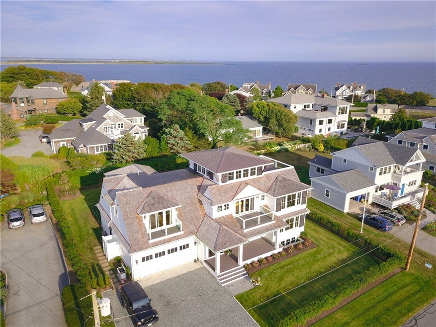 296 Tuckerman Ave, Middletown, RI 02842 - photo 1