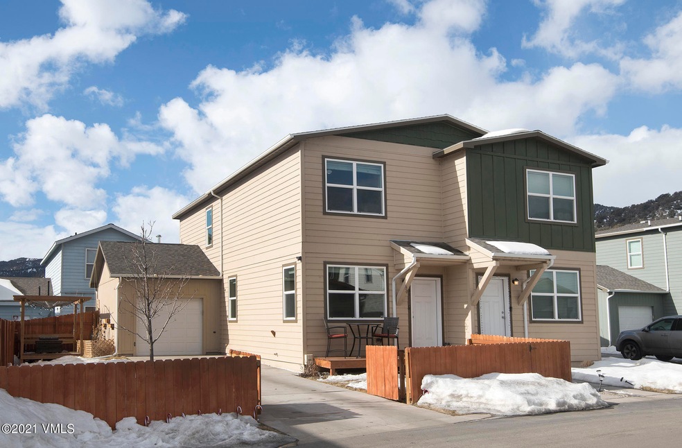 31-BrookeTrout-MLS_01