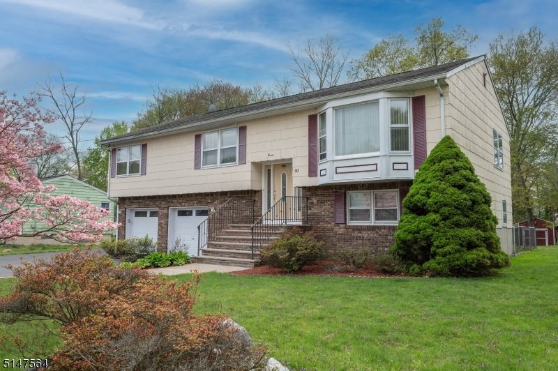 30 Edwards Rd, Parsippany, NJ 07054 - photo 1