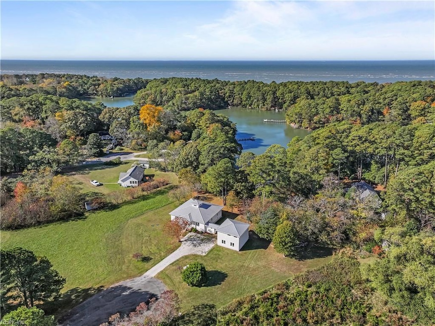 11474 Widgeon Ln, MacHipongo, VA 23405 - photo 1