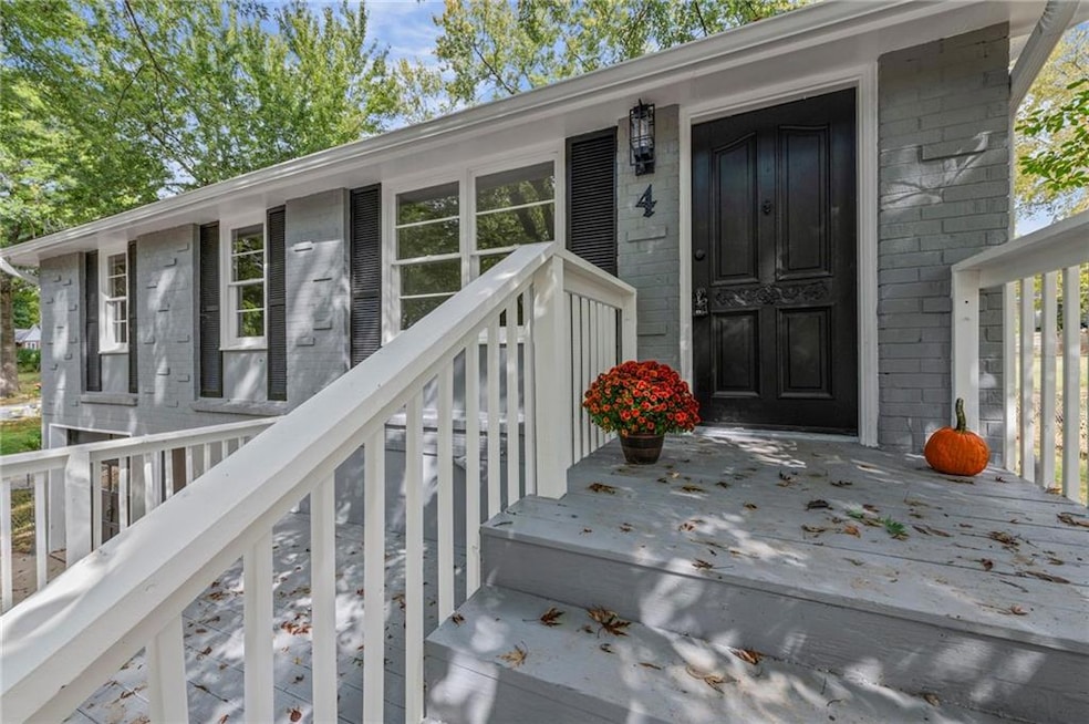 Under Contract $320,000