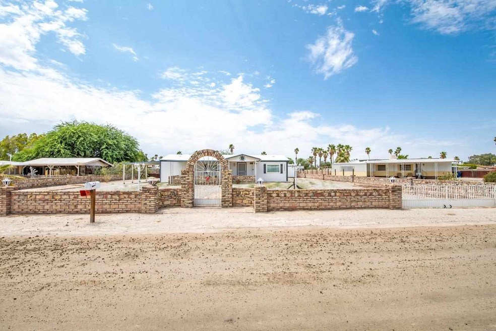 12645 E 40th Place, Yuma, AZ 85367 - photo 1