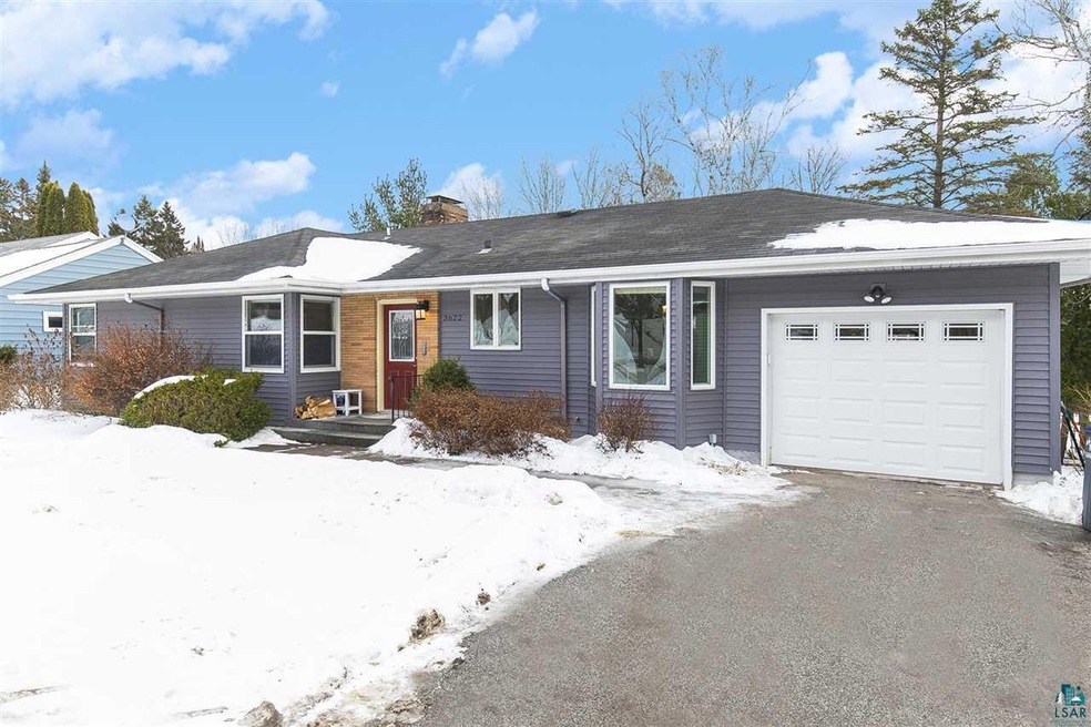 3622 Greysolon Rd, Duluth, MN 55804 - photo 1