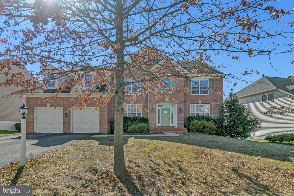 2072 Powells Landing Cir, Woodbridge, VA 22191 - photo 1