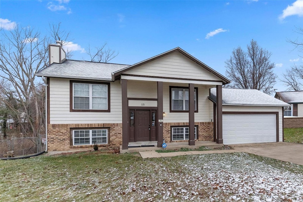 13 Merribrook CT