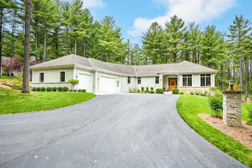 Gorgeous Upgraded Ranch Home