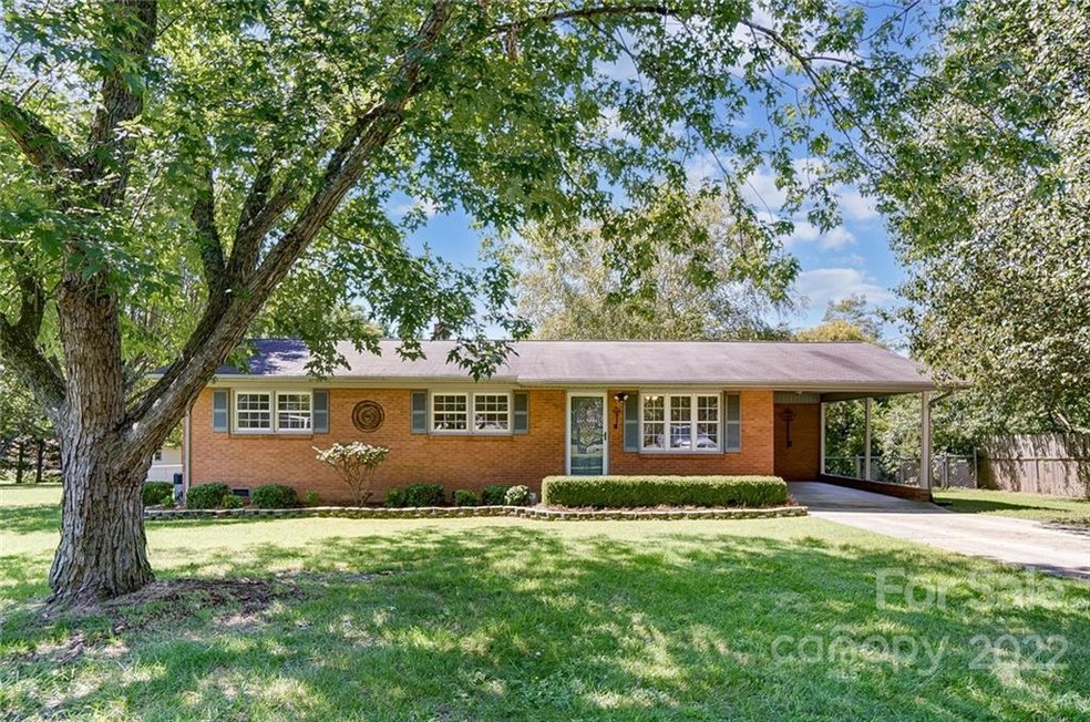 24 Larkview Dr SW, Concord, NC 28027 - photo 1