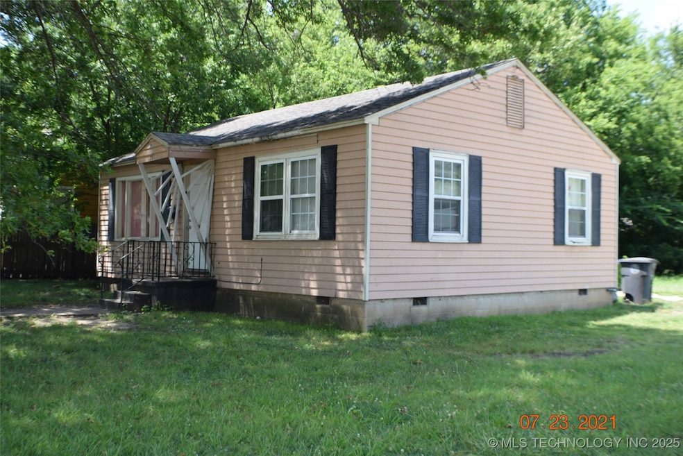 261 E 29th St N, Tulsa, OK 74106 - photo 1