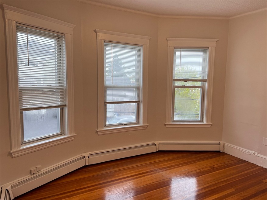 765 Broadway unit 3, Everett, MA 02149 - photo 1