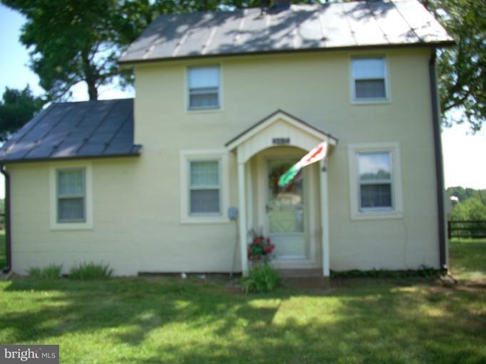 9415 Lee Hwy, Warrenton, VA 20186 - photo 1