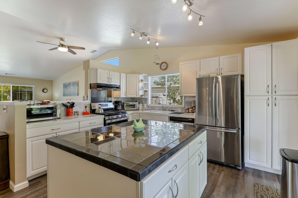 A must see remodeled kitchen