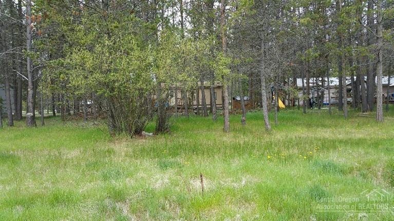 17154 Wood Duck Ct, Bend, OR 97707 - photo 1