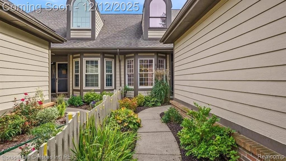 6576 Steeple Ridge, Clarkston, MI 48346 - photo 1