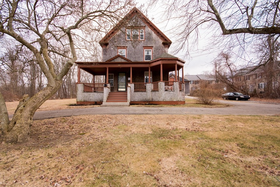 5075 N Main St, Fall River, MA 02720 - photo 1