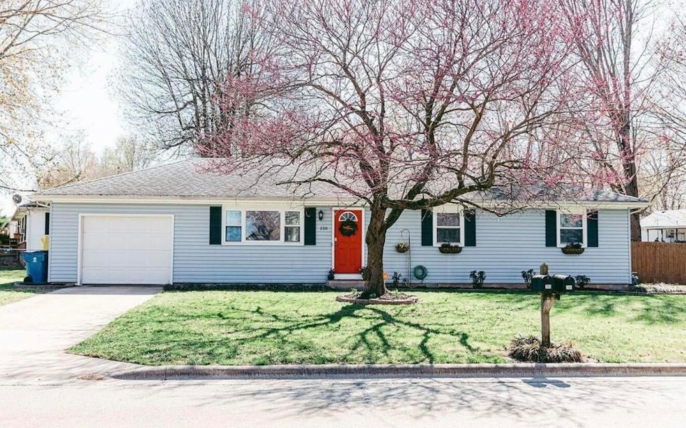 200 Aspen Dr, Nixa, MO 65714 - photo 1