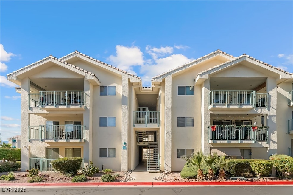 3550 Bay Sands Dr unit 3044, Laughlin, NV 89029 - photo 1