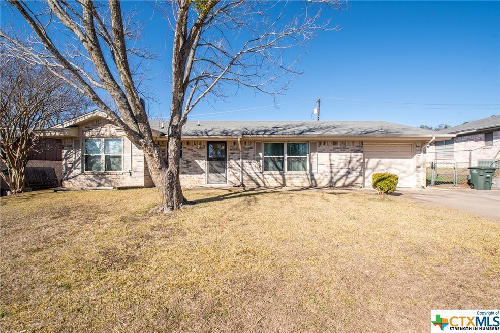 2005 Boland St, Copperas Cove, TX 76522 - photo 1