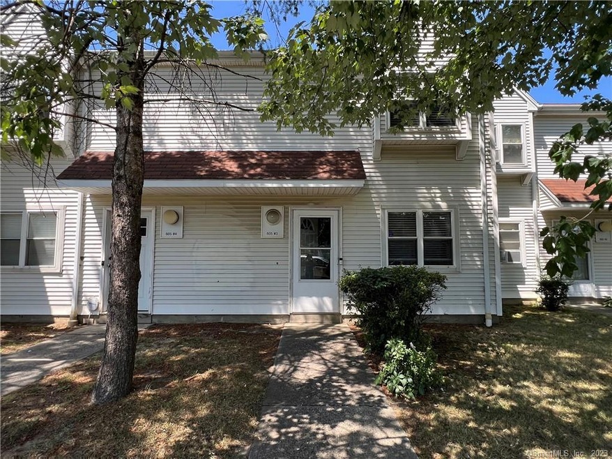 605 Pembroke St unit 3, Bridgeport, CT 06608 - photo 1
