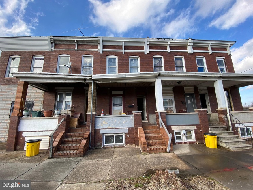 2926 E Madison St, Baltimore, MD 21205 - photo 1