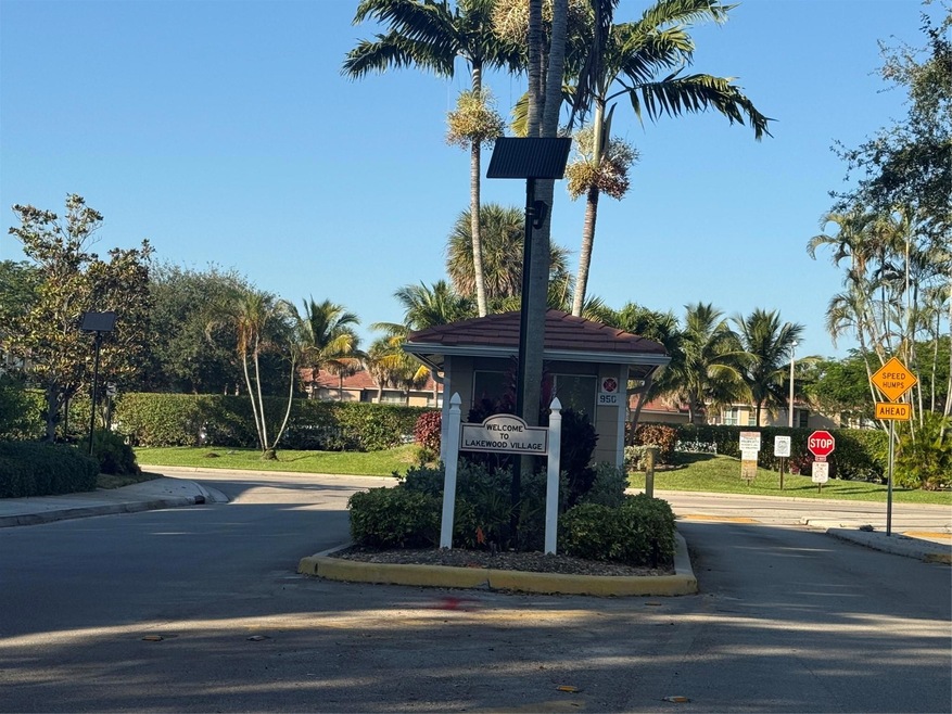 9930 Twin Lakes Dr unit 7L, Coral Springs, FL 33071 - photo 1