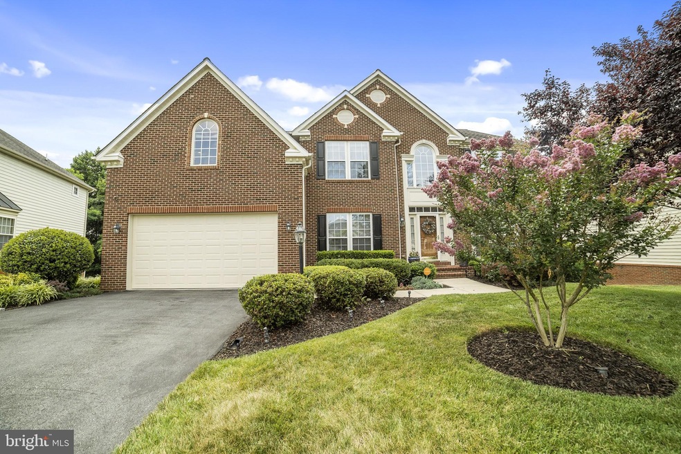 12408 James Madison Ln, Glenn Dale, MD 20769 - photo 1