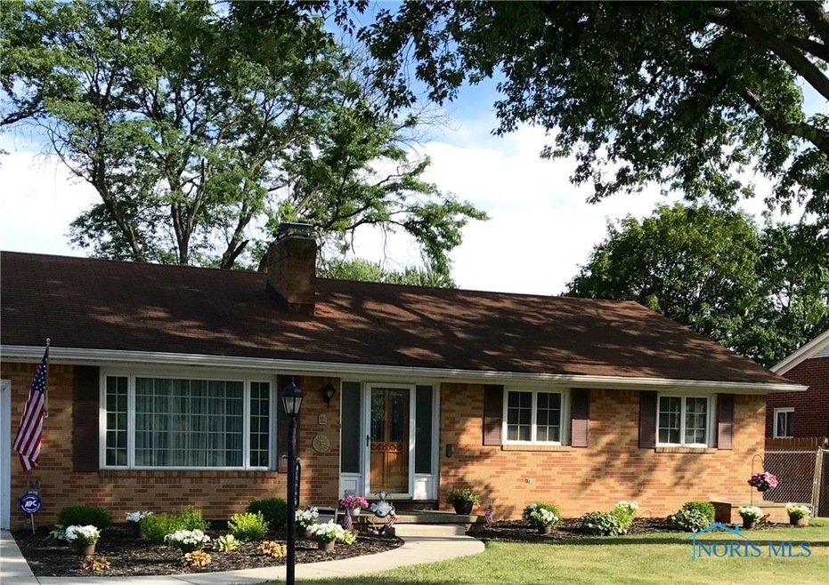 Meticulously cared for all brick ranch.