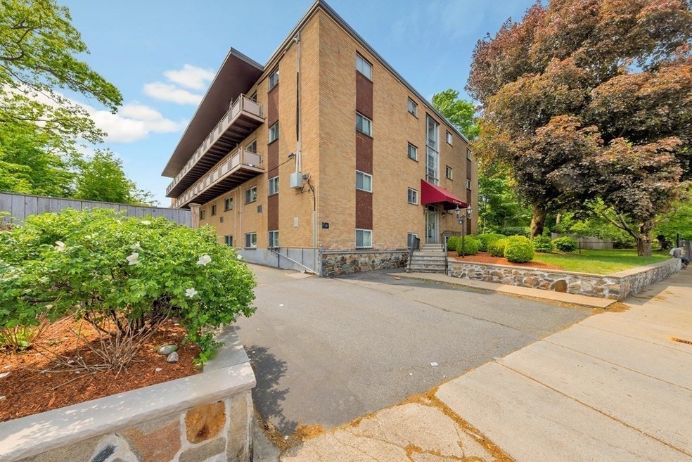 135 Granite Ave unit 49, Dorchester Center, MA 02124 - photo 1