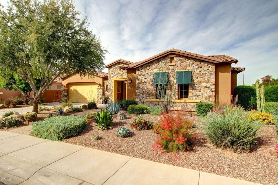 Fairchild Ln nice curb appeal