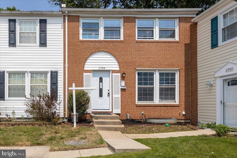 1709 Gabriel Ct, Crofton, MD 21114 - photo 1