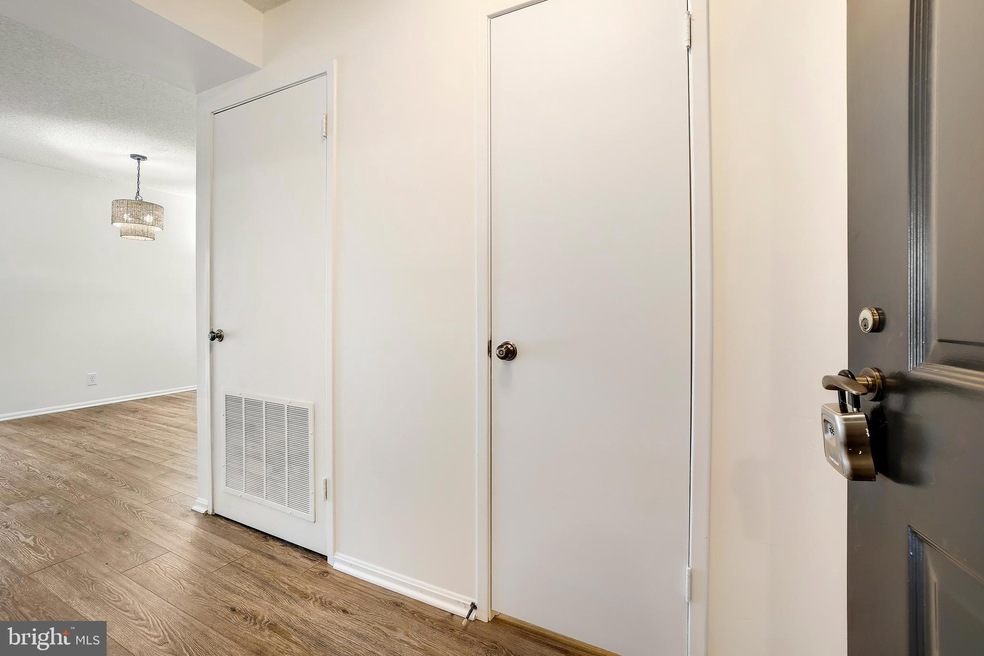 Montebello unit 707, Alexandria, VA 22303 - photo 1