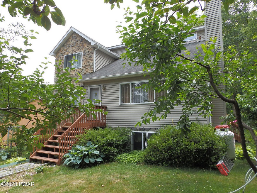 174 Westwood Dr, Dingmans Ferry, PA 18328 - photo 1