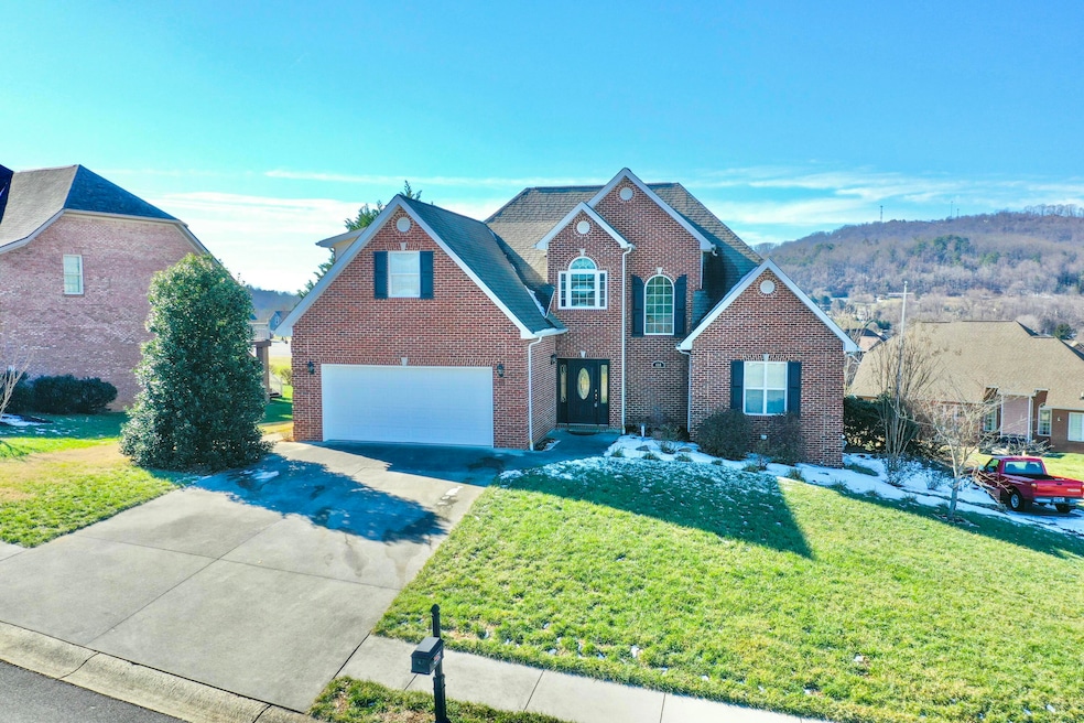 Sold $533,000