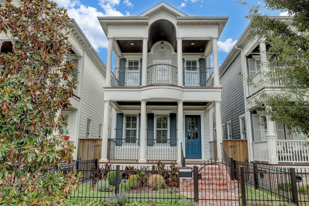 706 Tulane St, Houston, TX 77007 - photo 1