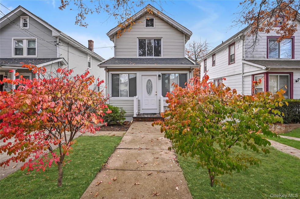 110-44 177th St, Jamaica, NY 11433 - photo 1