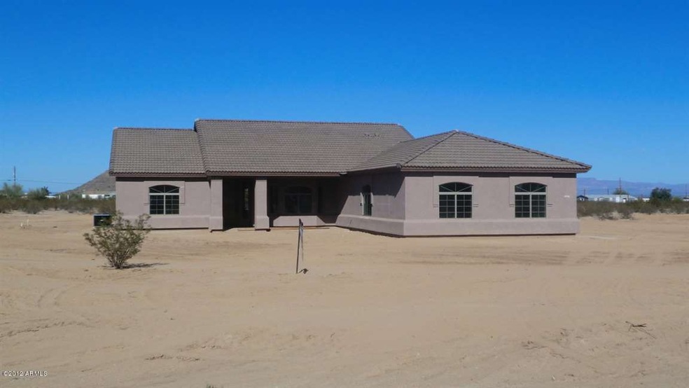 4 BEDROOM 2 BATH