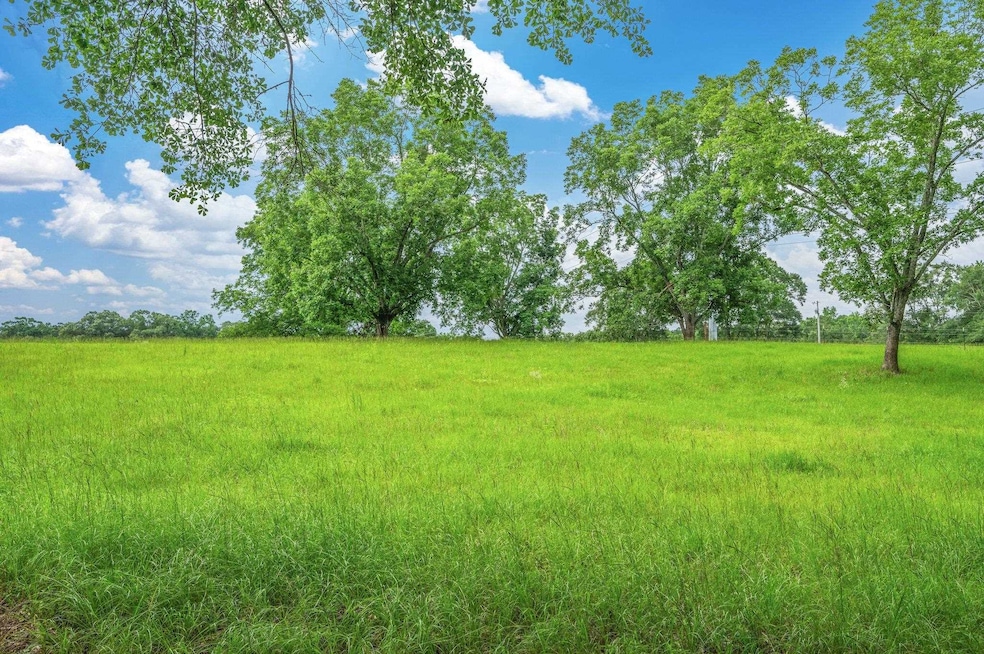 For Sale $339,900 • Co-Listing Agent