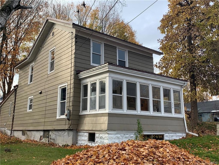 318 Oneida St, Fulton, NY 13069 - photo 1