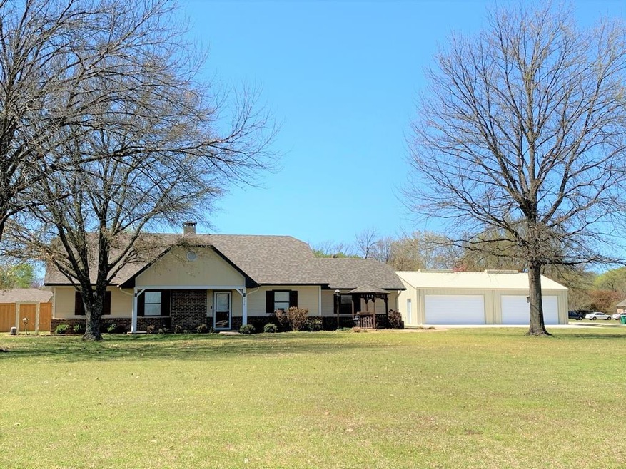 173 Meadowbrook Ct, Pottsboro, TX 75076 - photo 1