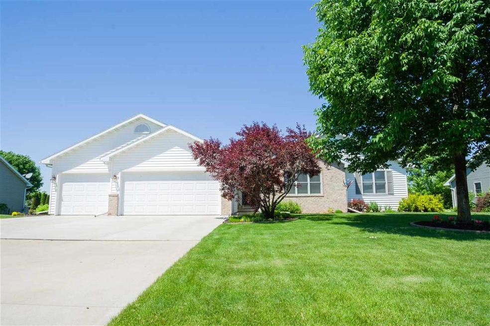 W5556 Brandon Way, Appleton, WI 54915 - photo 1