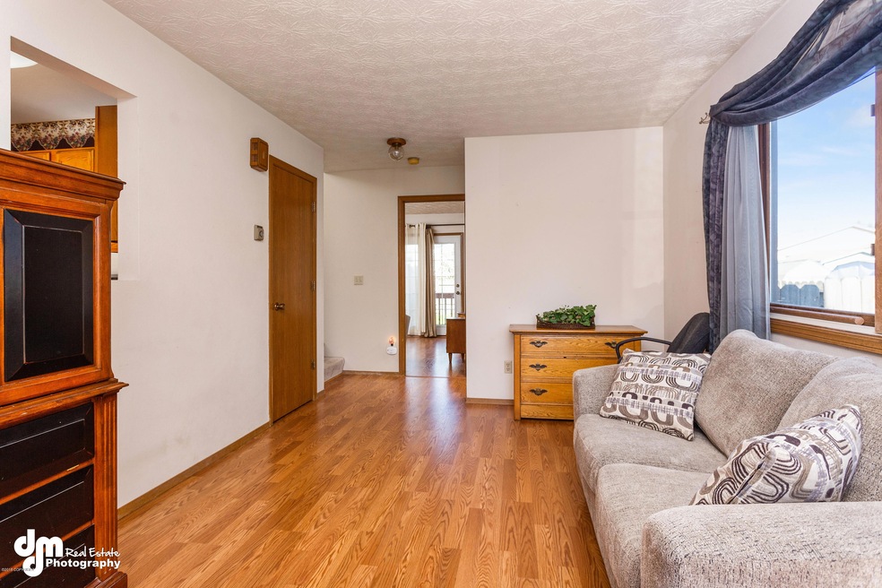 Living Room 9976-FULL