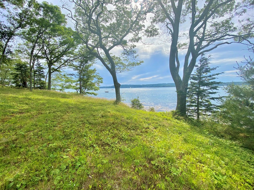 606 Ocean Point Rd, Boothbay, ME 04544 - photo 1