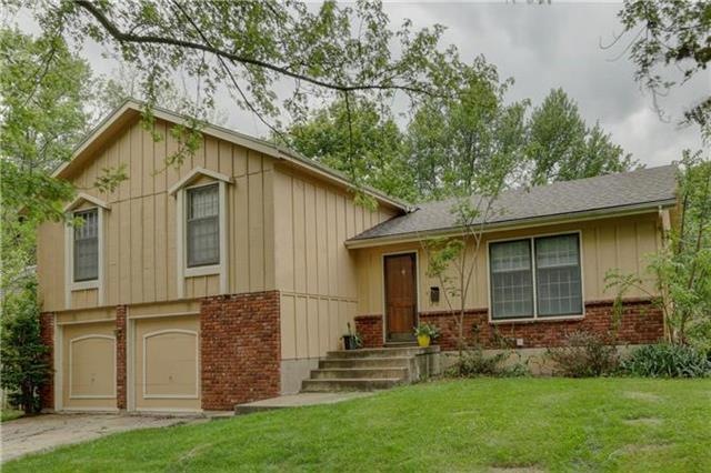6700 Halsey St, Shawnee, KS 66216 - photo 1