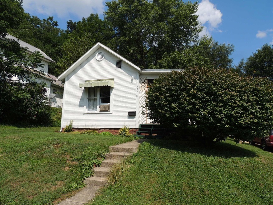 426 N Orchard St, Logan, OH 43138 - photo 1