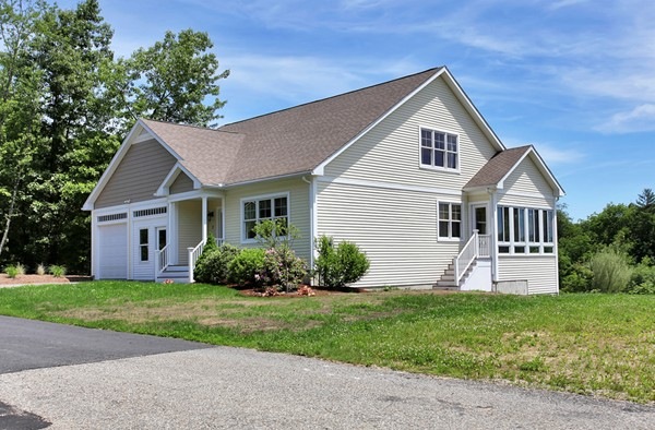 1 Victoria Dr unit 6, Rochdale, MA 01542 - photo 1