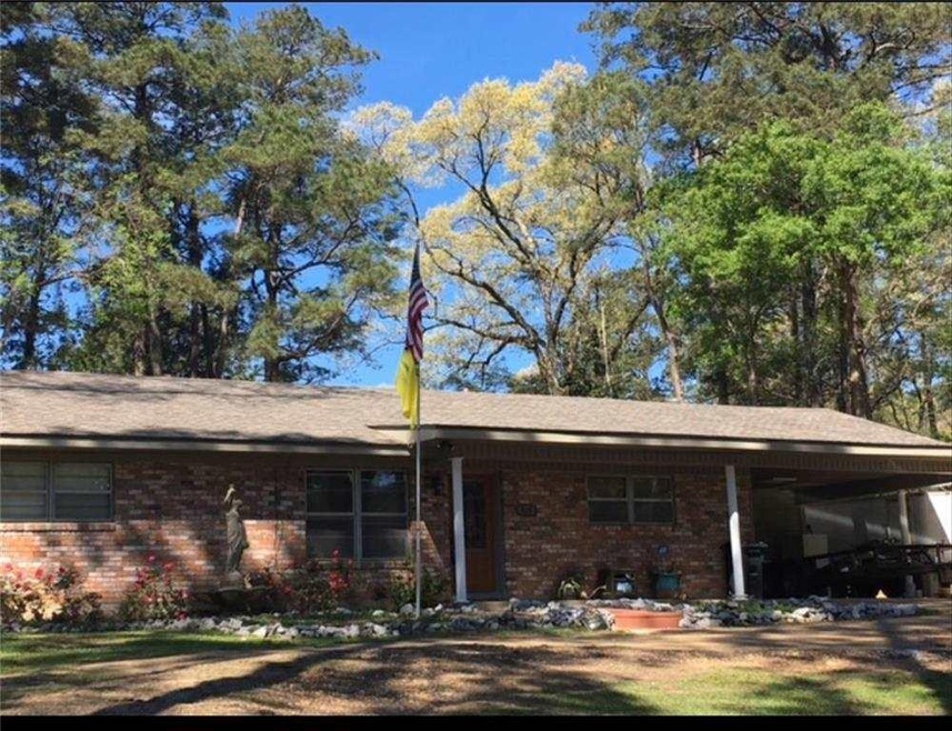 320 Iris Park Dr, Pineville, LA 71360 - photo 1