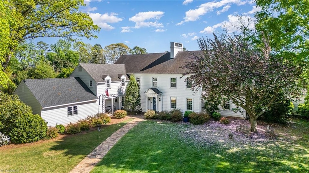 For Sale $898,000 • Co-Listing Agent
