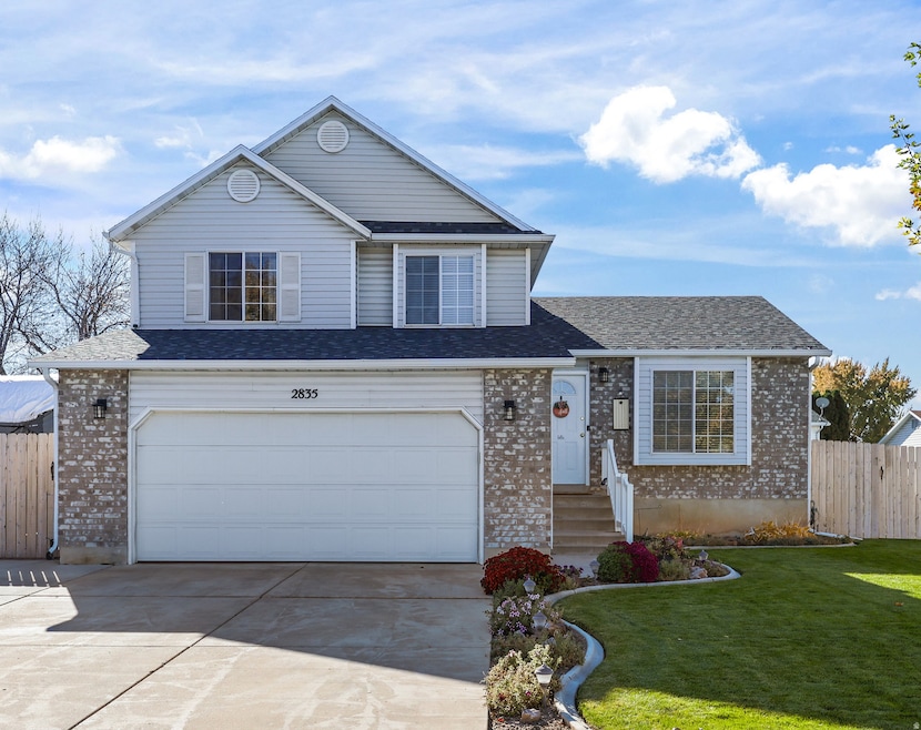 2835 W 4200 S, Roy, UT 84067 - photo 1