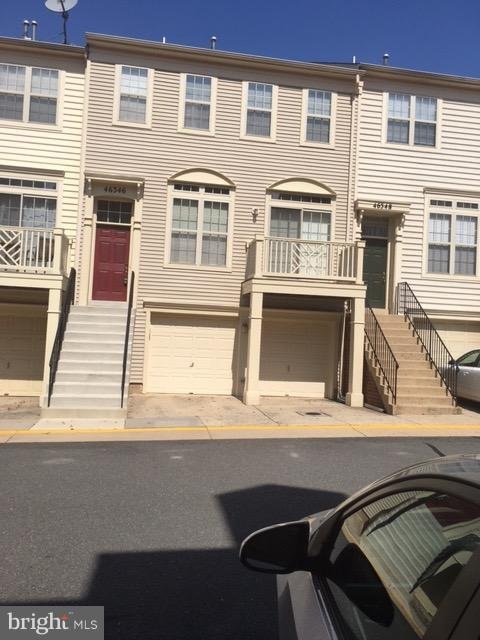 46346 Pryor Square, Sterling, VA 20165 - photo 1